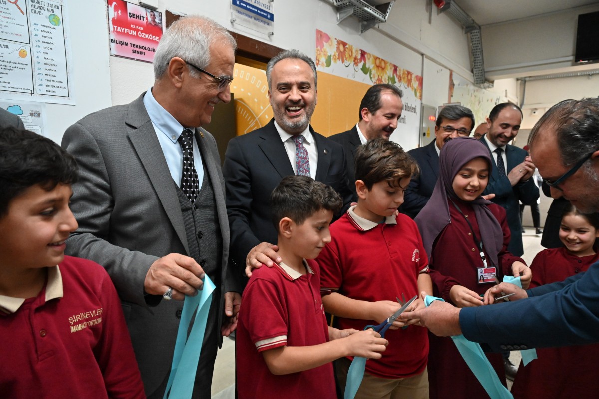 Bursa Belediyesinden Okullara teknolojik destek