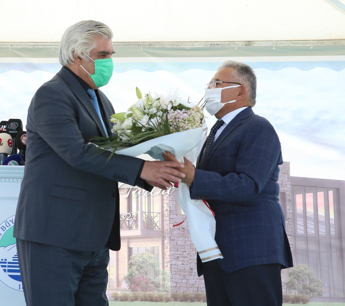 Kayseri Belediye Başkanı Büyükkılıç'tan Kanser Hastalarına Özel Projesi'nde Sona Doğru