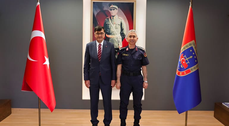Başkan Kahveci’den İl Jandarma Komutanlığı’na Anlamlı Vefa Ziyareti