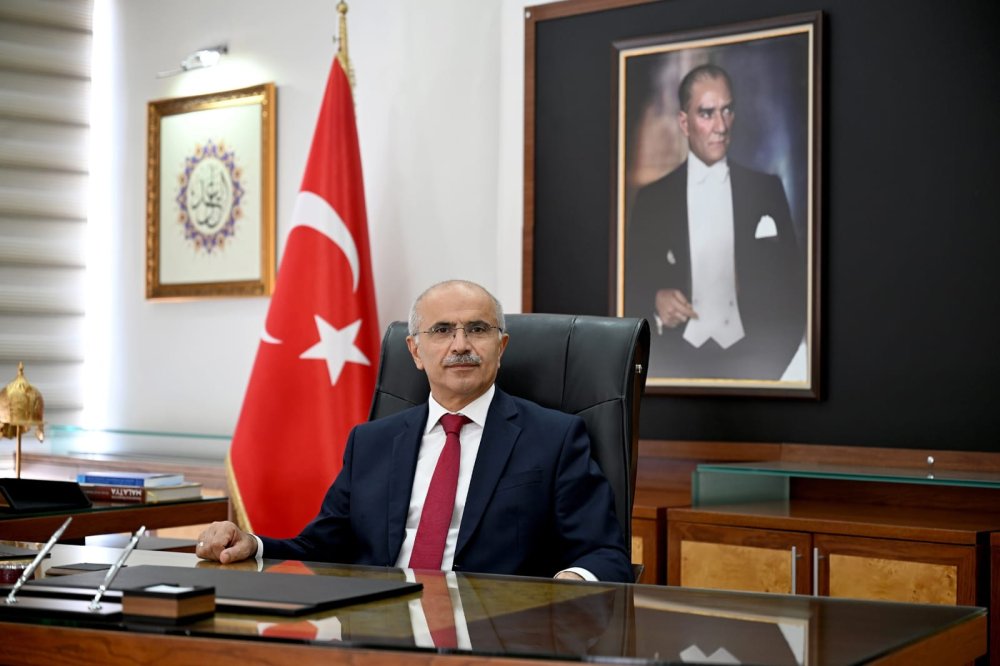MALATYA'DA HİCRİ YIL COŞKUSU: BAŞKAN SAMI ER'DEN ANLAMLI MUHARREM AYI MESAJI