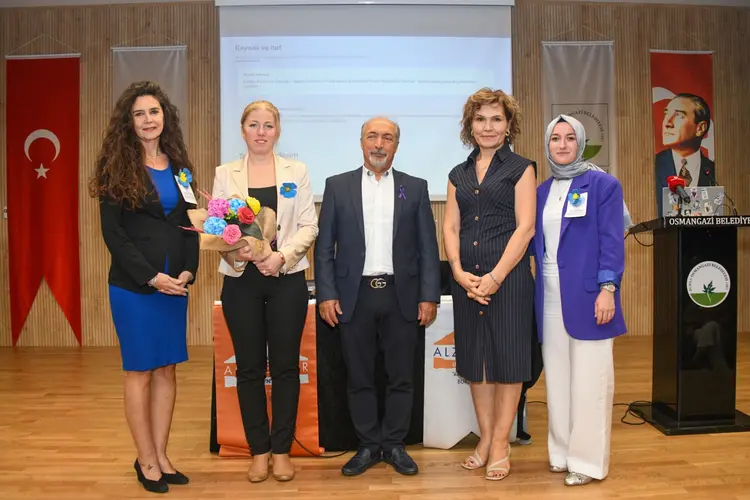 Osmangazi'den alzheimer için dikkat çeken seminer