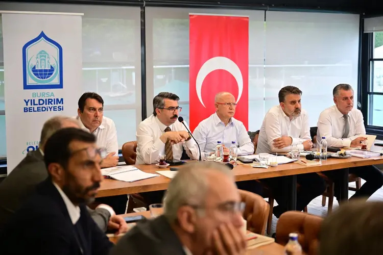 Yıldırım’ın geleceği için yeni projeler masaya yatırıldı