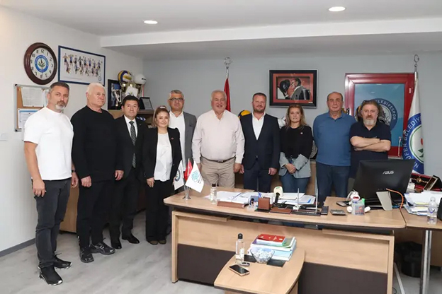 Başkan Or: Bizim derdimiz hentbol oynamak