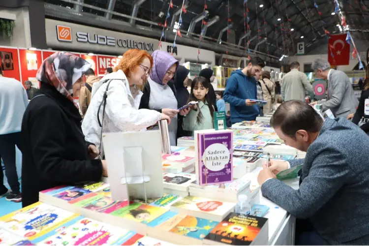 İnegöl’de 10 günlük kitap şöleni başlıyor